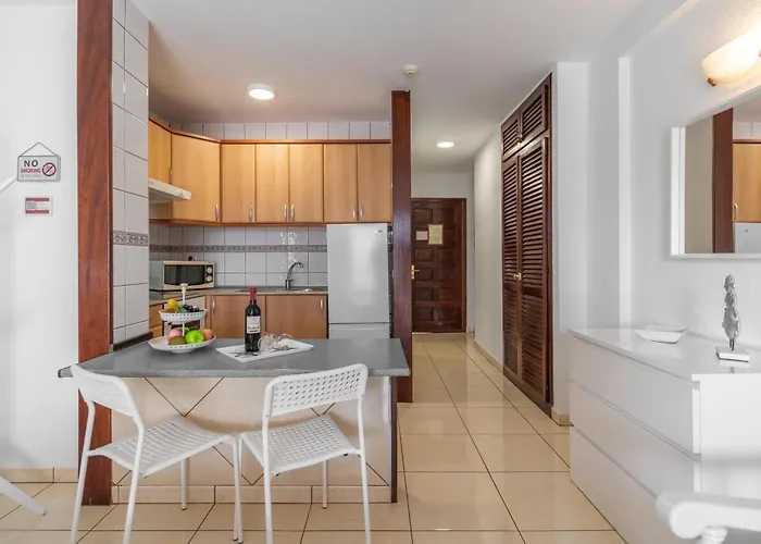 Go2tenerife Apart'azul Near The & Pool View * Playa de las Américas